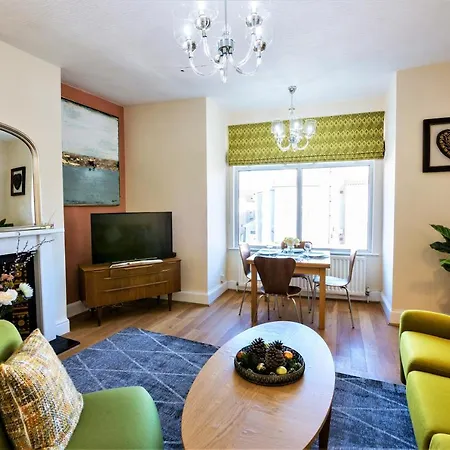 Lime Living - Your Apartamento *